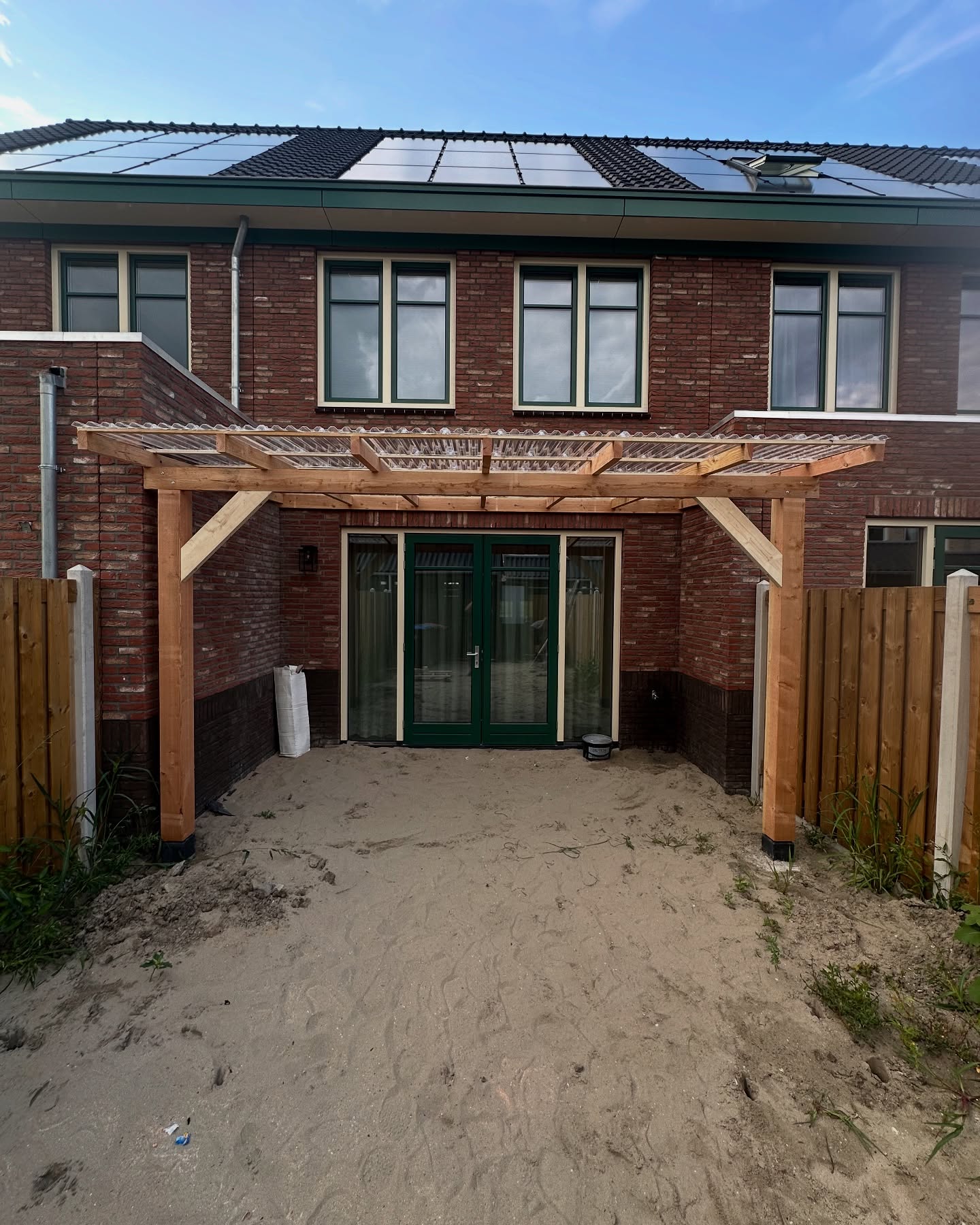 Luxe houten terrasoverkapping
